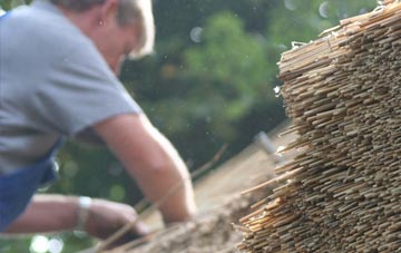 professional Wiganthorpe thatchers